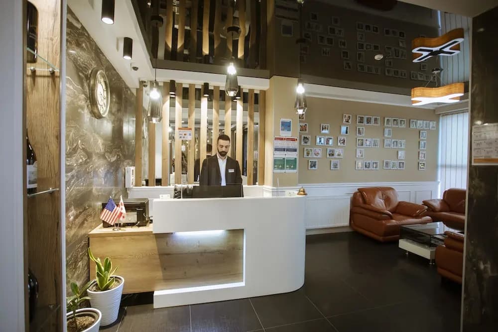 Hotel West - photo 37