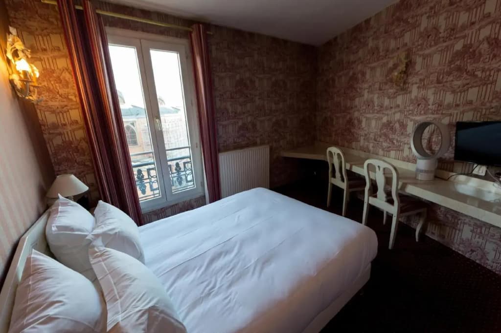 Hotel Regyn's Montmartre - photo 17