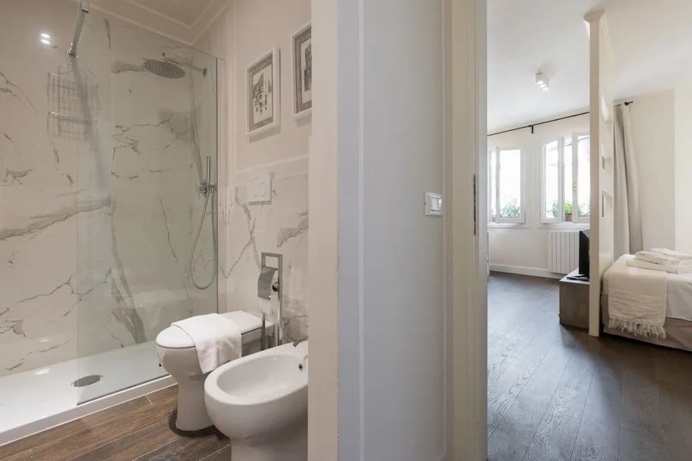 Suite & View - photo 15
