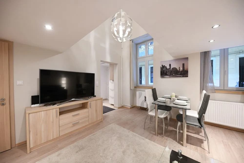 Cosy 2 bedroom flat in the heart of Budapest - photo 3