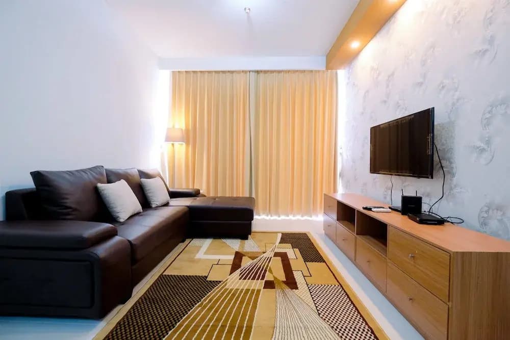 Simply 2BR Lexington Apartment - photo 3