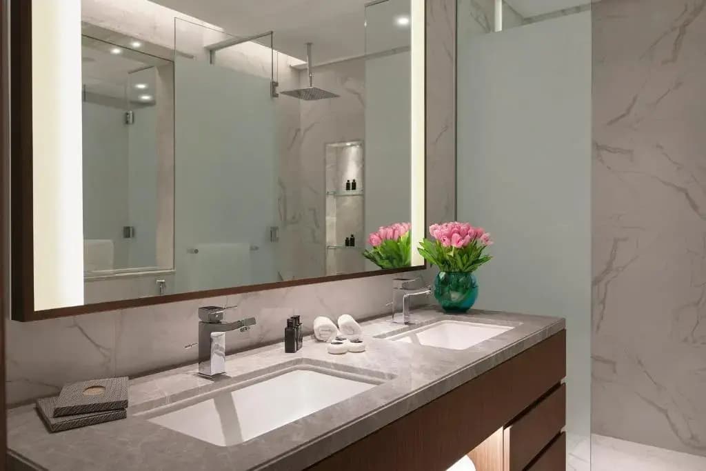 Al Jaddaf Rotana Suite Hotel - photo 18