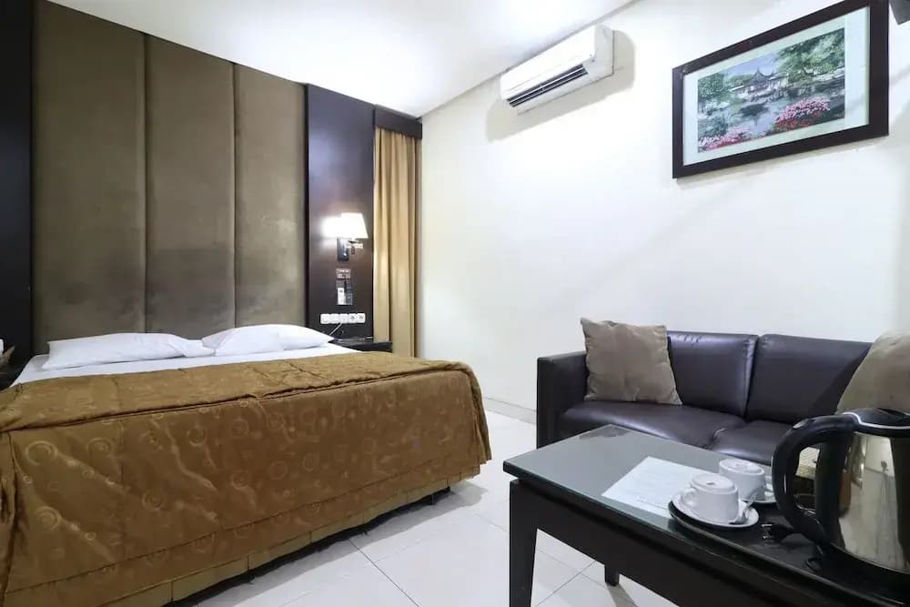 C'One Hotel Pulomas - photo 4