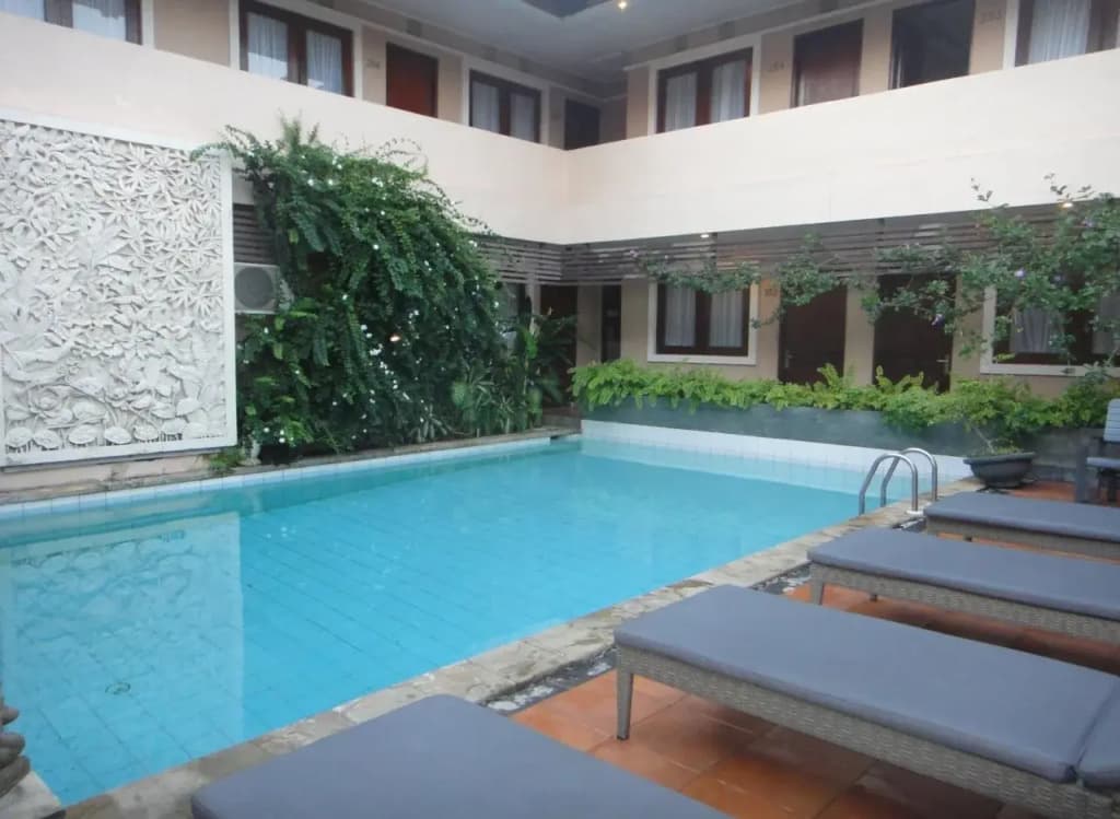 Balira Airport Hotel - photo 8