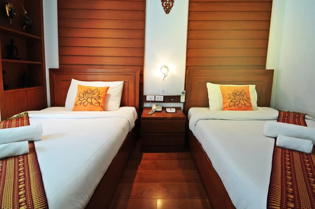 Baan Sukhumvit Soi 18 - photo 6