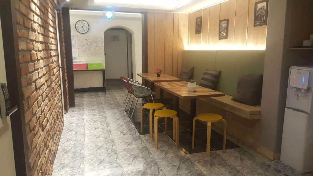 Myeongdong Time Hostel - photo 13