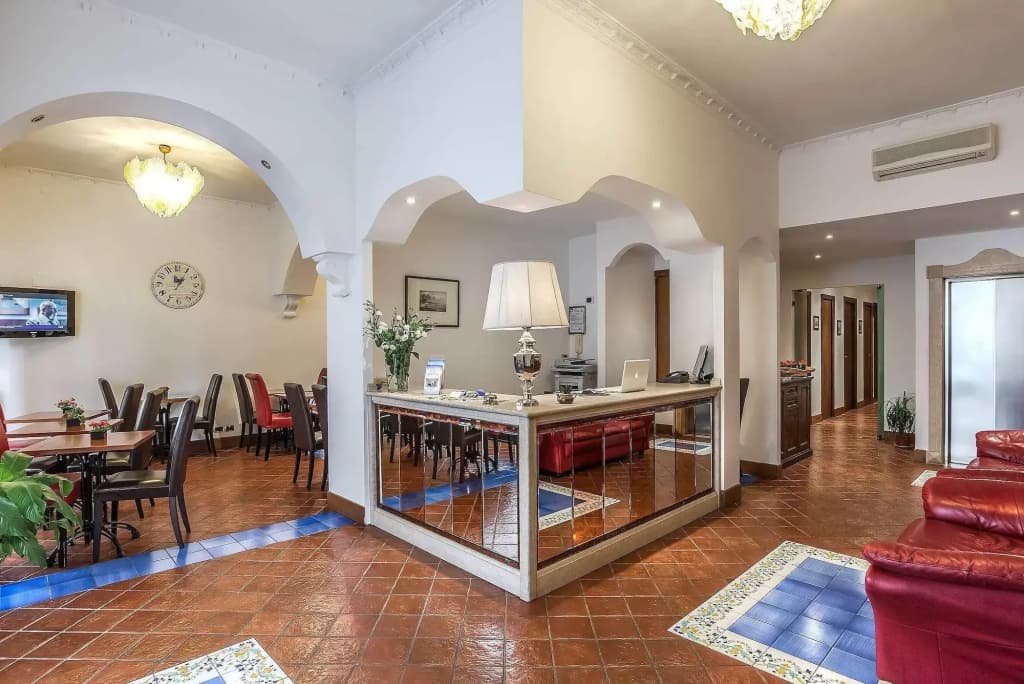 Hotel Caracciolo - photo 14