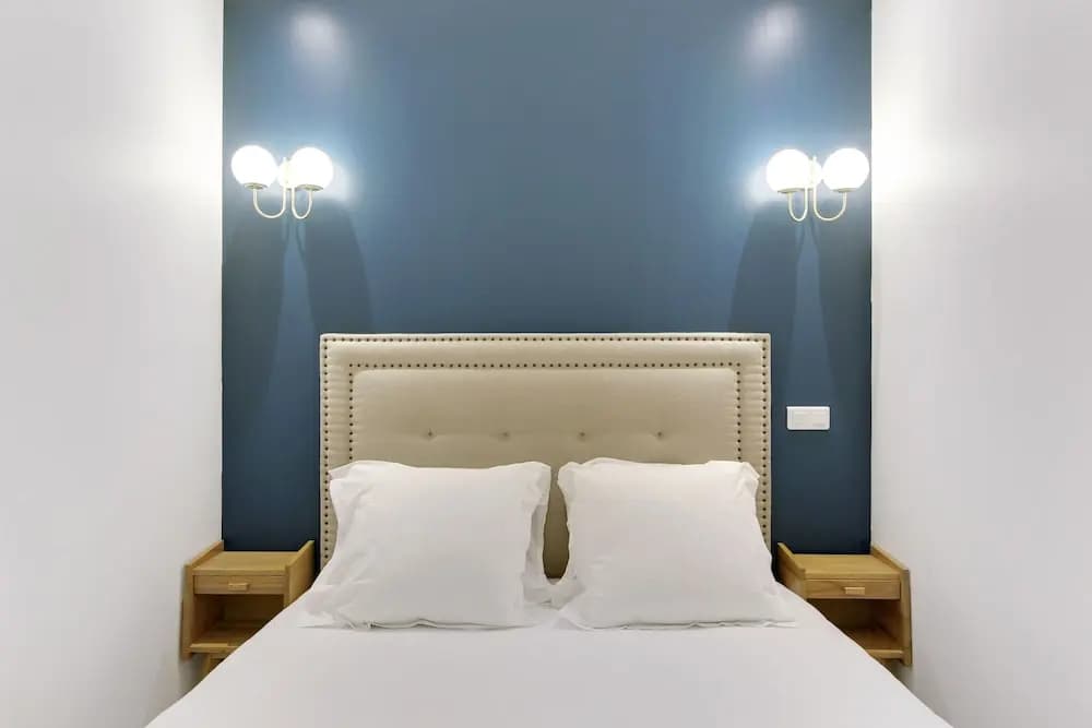 Pick A Flat's Passage Cardinet apartment - photo 4