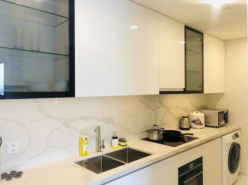 DongDong Apartment The Metropole - photo 19