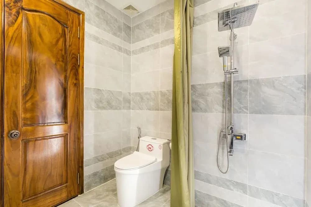 Spot On 737 Plus Hotel Phu Quoc - photo 9