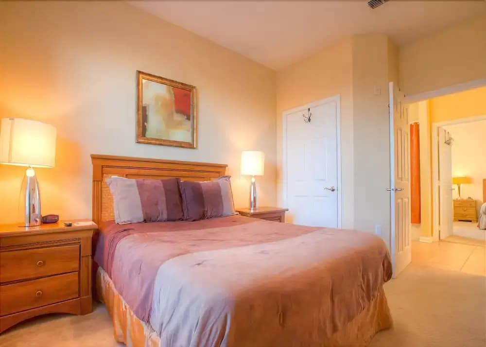 Lakeside Retreat - photo 4