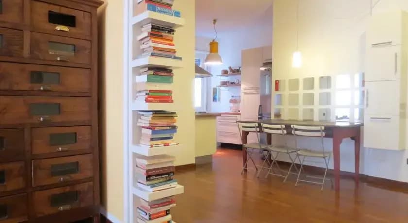 Temporary House - Design District - photo 2