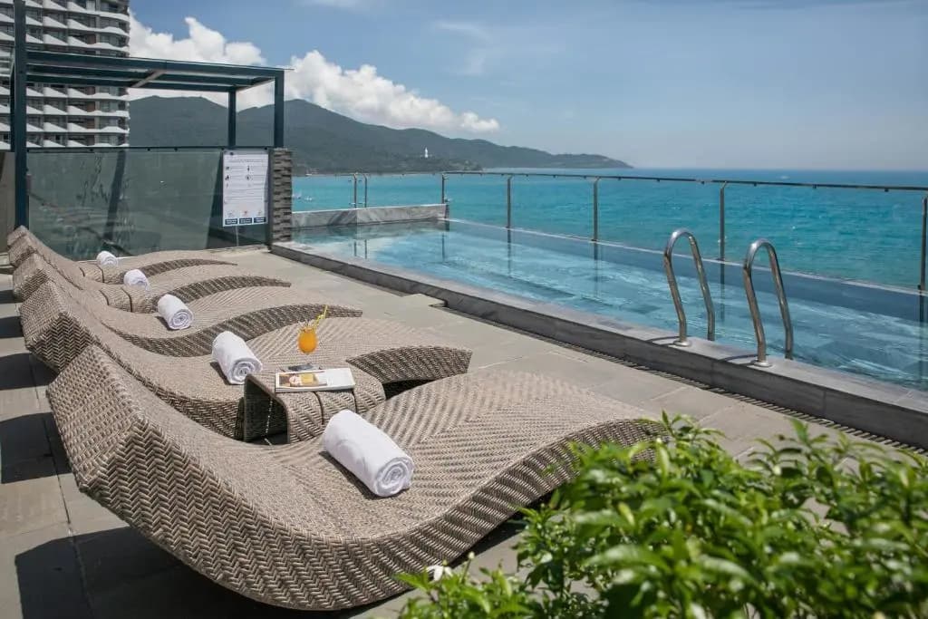 Mangata Beachfront Hotel - photo 19