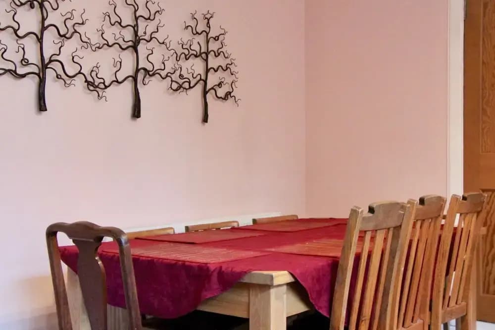 Large Victorian Town House - photo 13