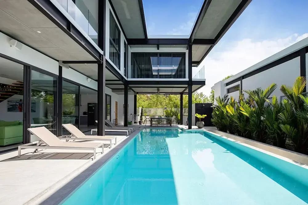 Stylish Salt Pool Villa Sunset Garden 5 - photo 12