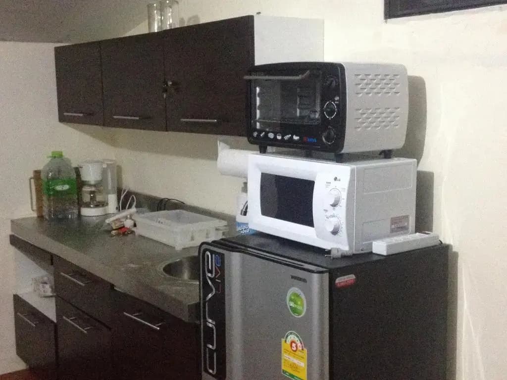 Jomtien Beach Guesthouse - photo 16