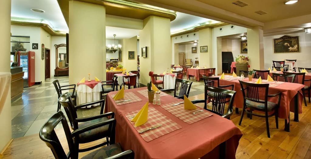 EA Hotel Rokoko - photo 19