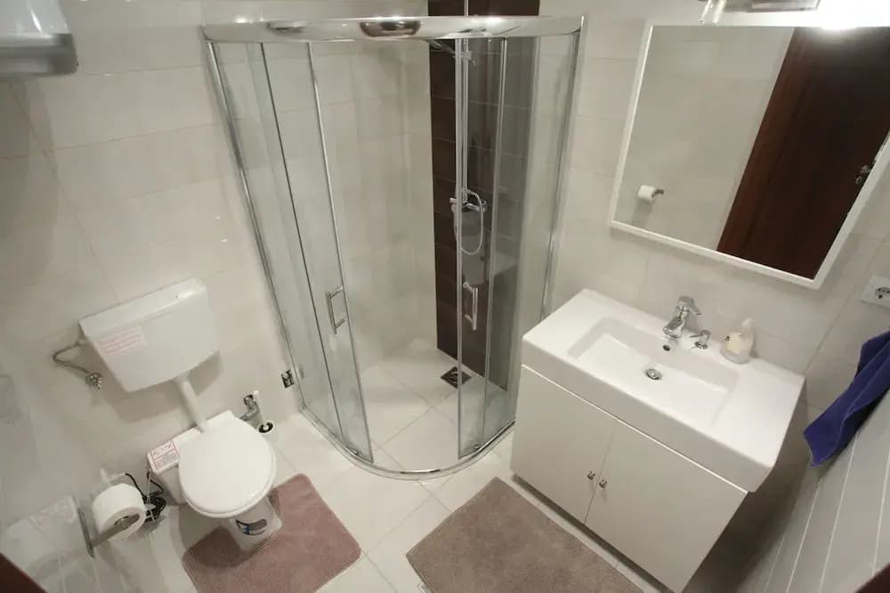 Dfive Apartments - Bland - photo 11