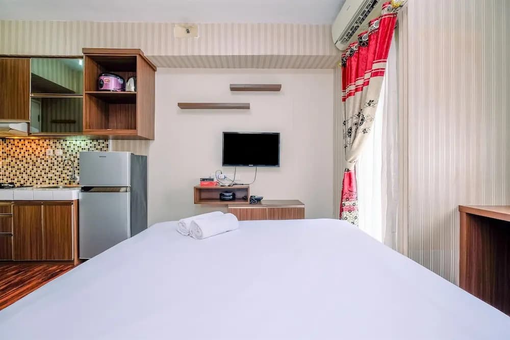 Cozy Living Studio At Pakubuwono Terrace Apartment - photo 2