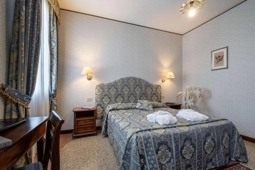 Hotel La Meridiana - photo 6