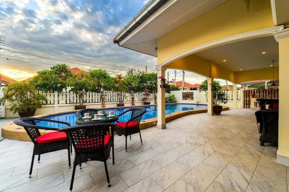 3 Bed Pool Villa - S102 - photo 21