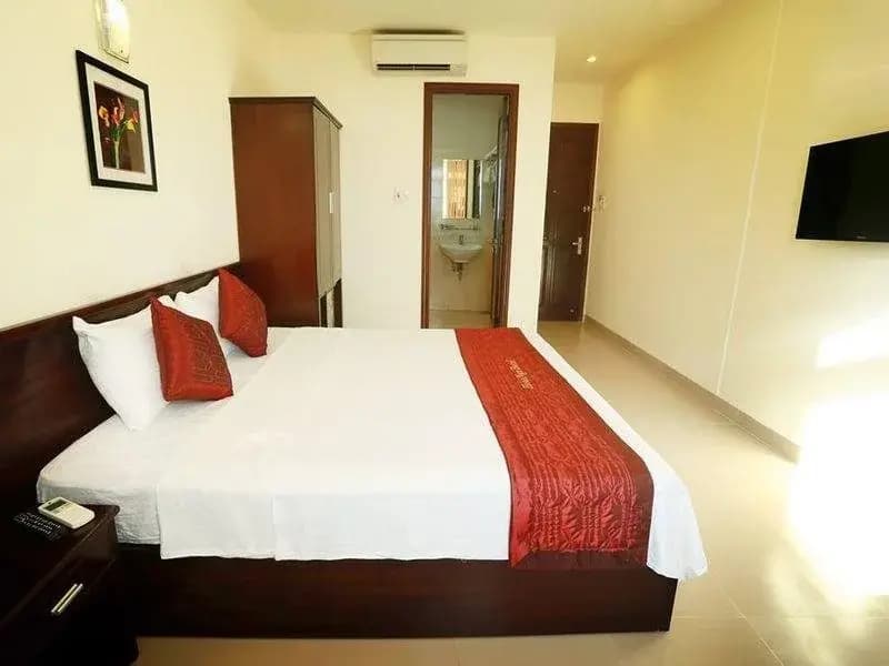 Hoai Nga Hotel - photo 4