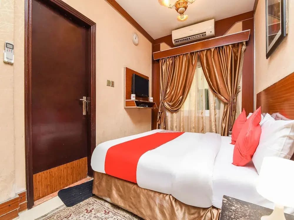 OYO 180 Evin Hotel - photo 5
