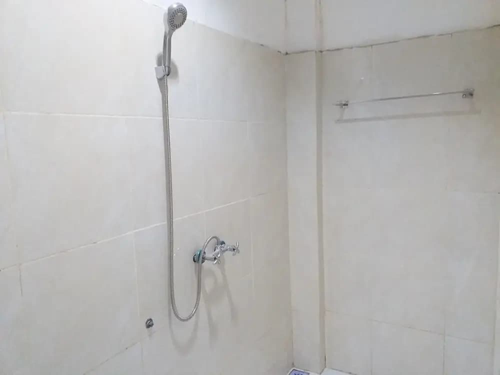 Arta Garden Guest House & Hostel - photo 9