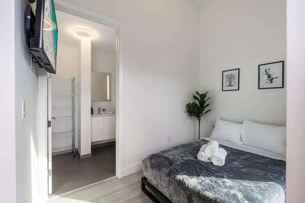 Olive Apartments - photo 22