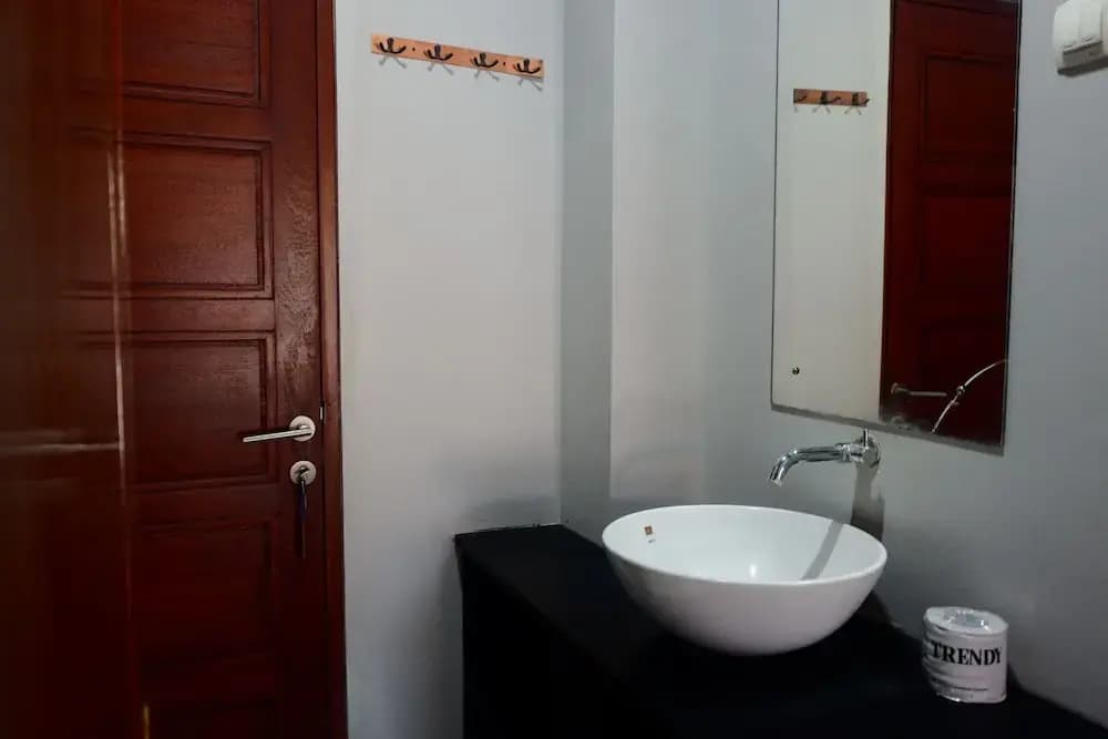 Diana House - photo 9