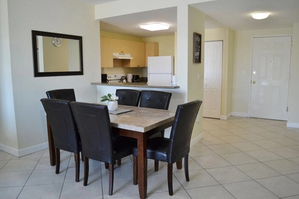 Apartments At Shamrock Gables - photo 3