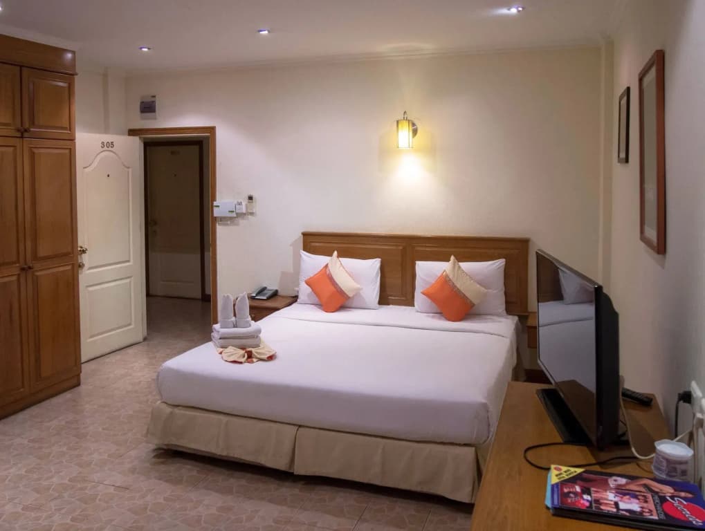 Secrets Hotel - photo 2