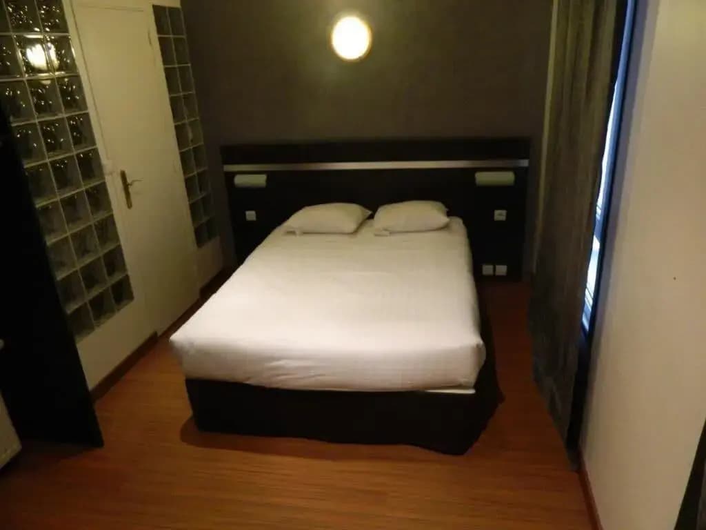 Modern's Hotel - photo 13