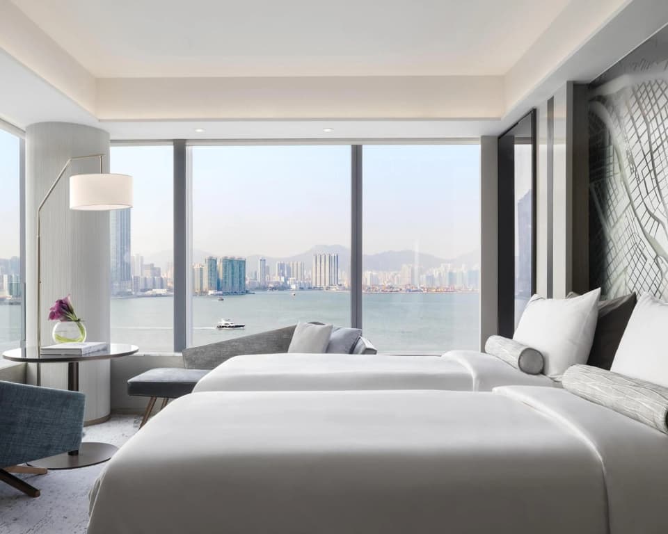 Hyatt Centric Victoria Harbour - photo 7