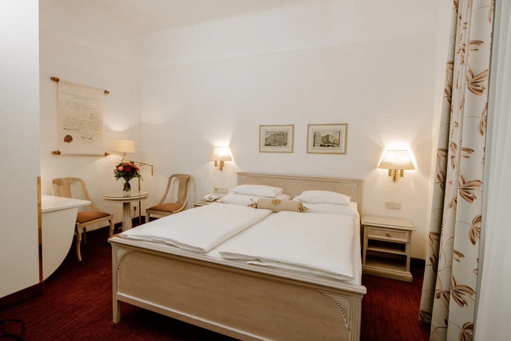 Hotel Erzherzog Rainer - photo 3