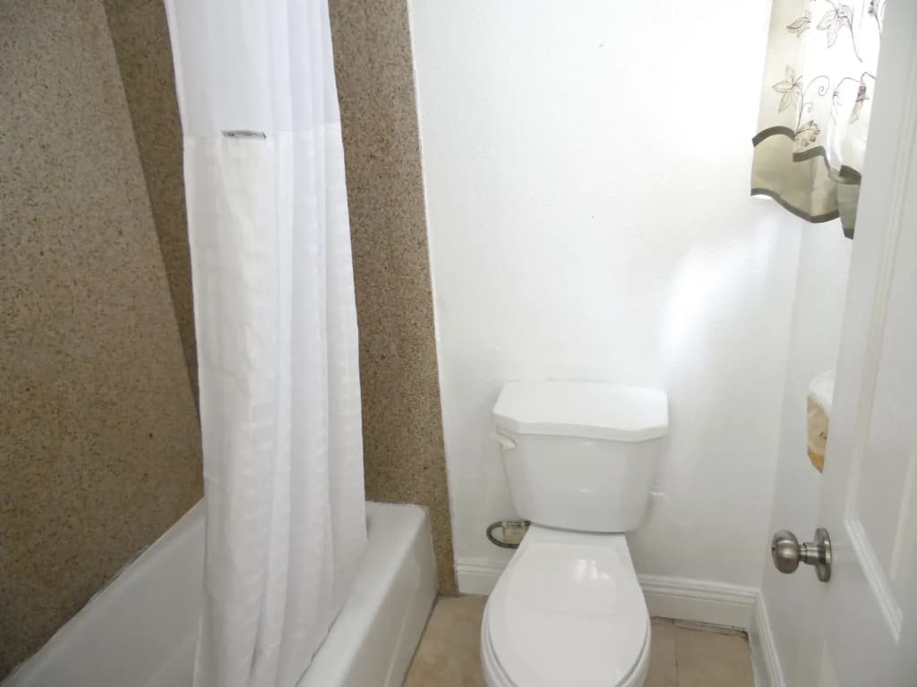 EC Motel - photo 9