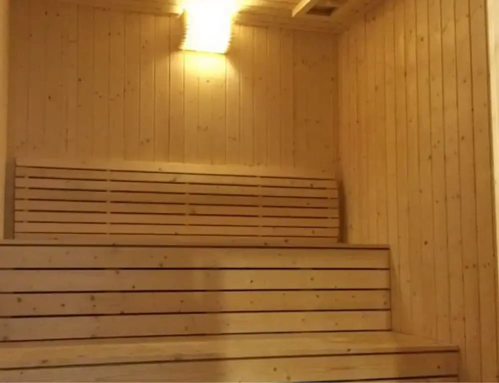 H2H Reunion House - photo 13