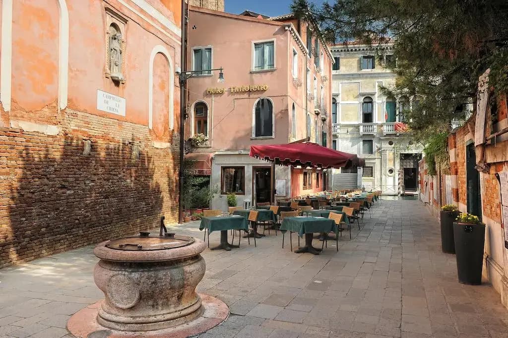 Hotel Tintoretto - photo 16