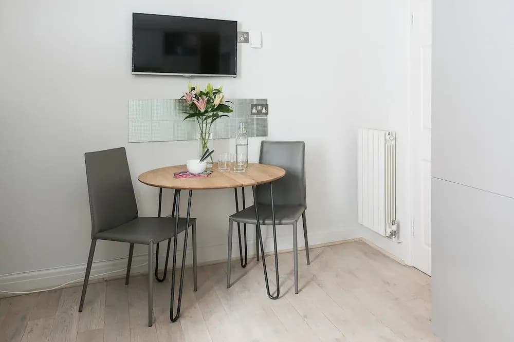 Ultra luxurious London home for 5-7 - photo 20