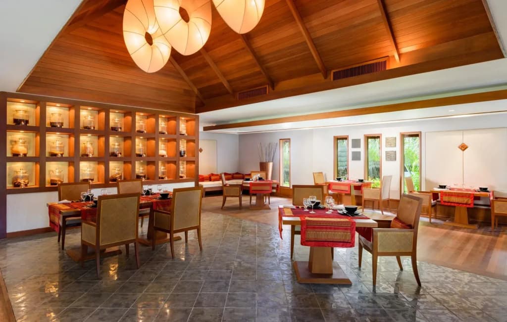 Sheraton Maldives Full Moon Resort & Spa - photo 33