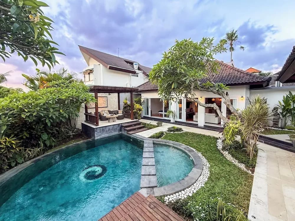 Villa St Calyx by DVH Luxe Retreats 3BR - photo 36