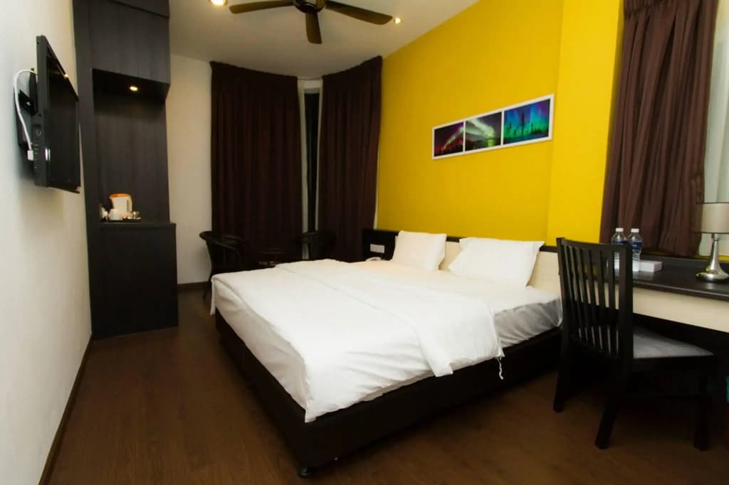 Aurora Boutique Hotel - photo 3