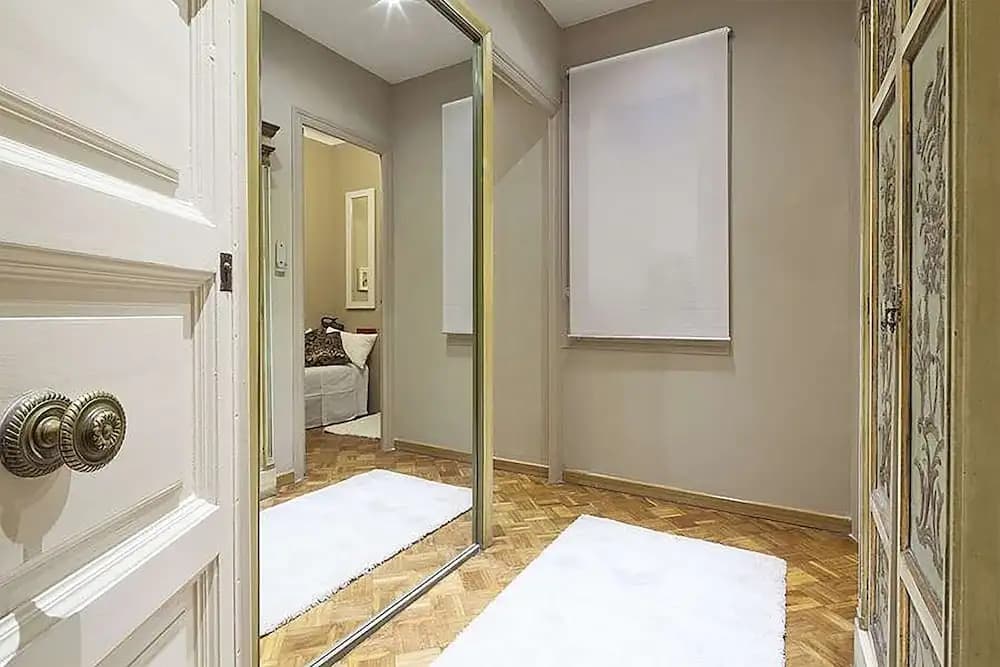 Bhm1-105 Designer Apartment In Eixample - photo 3