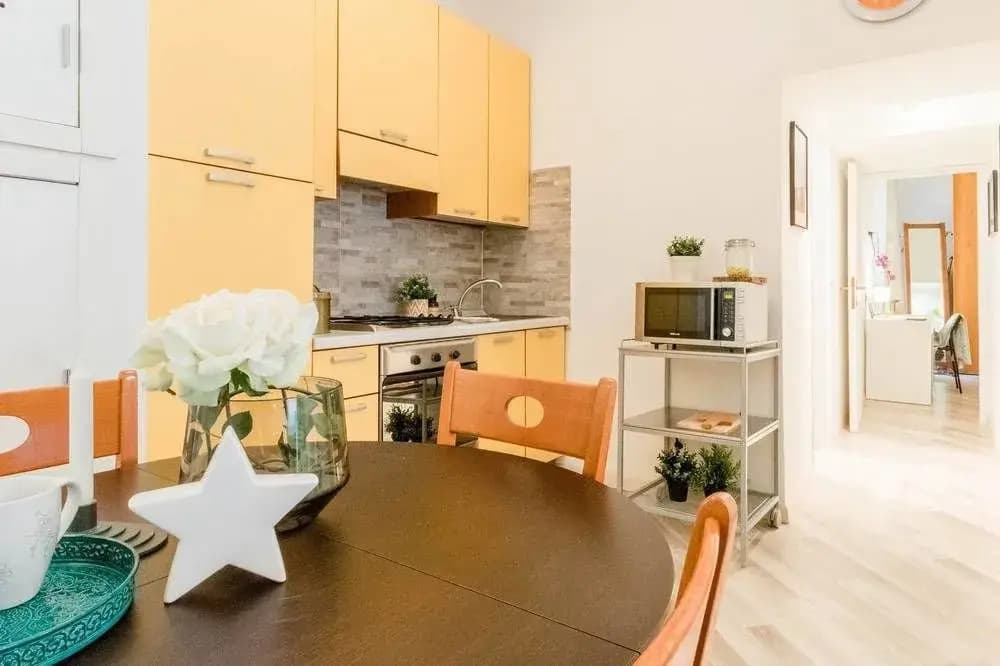 Hintown Submarine's Apartment - photo 11