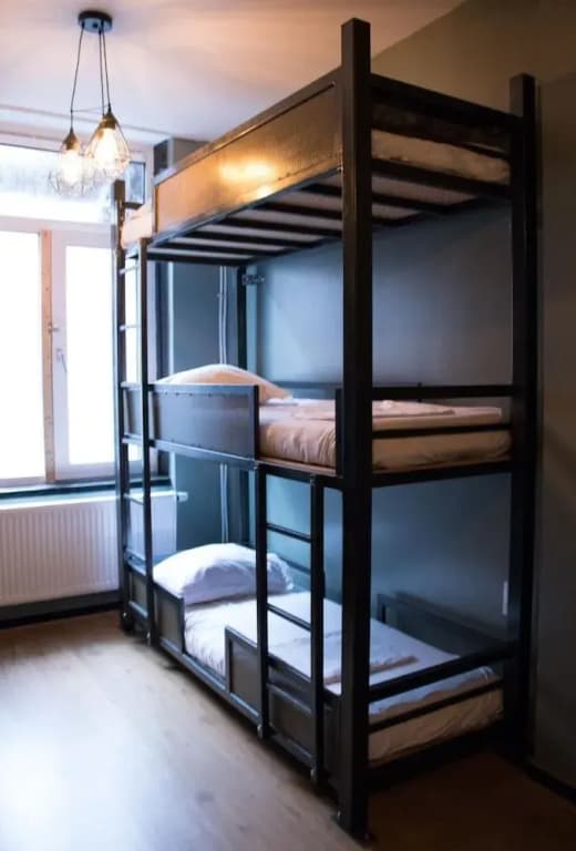 Crossroads Hostel Amsterdam - photo 6