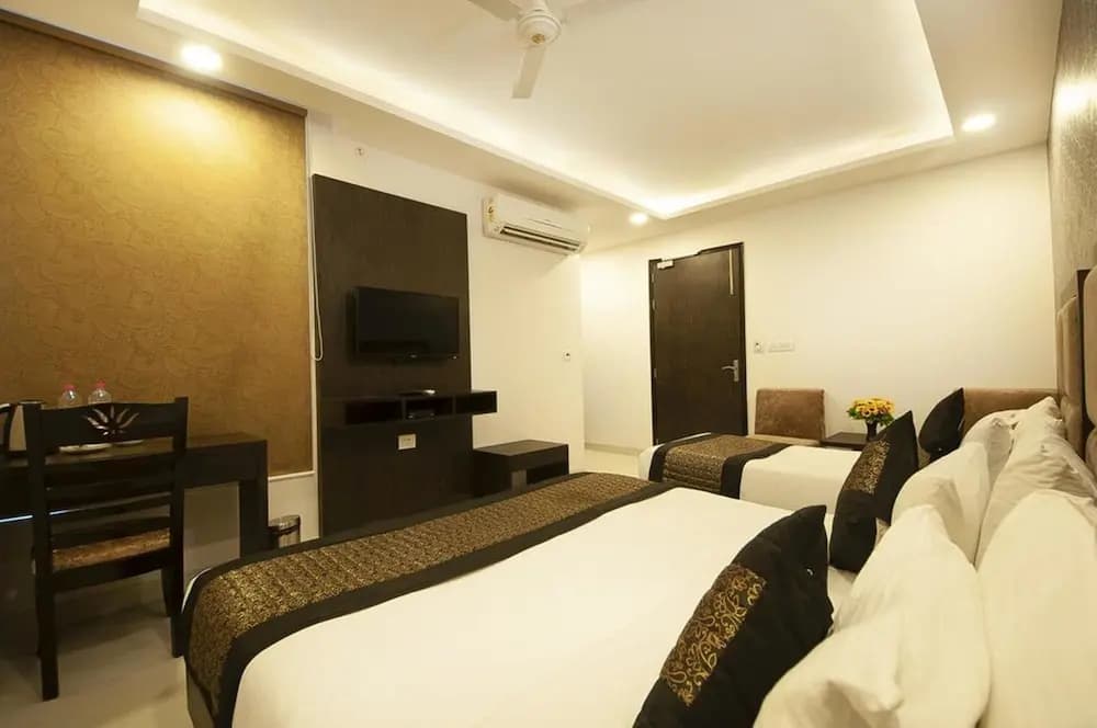 FabHotel Belwood - photo 5