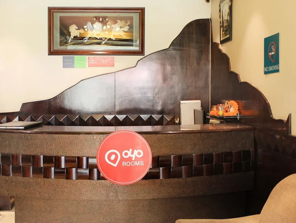 OYO 1208 Hotel Aman Palace - photo 11