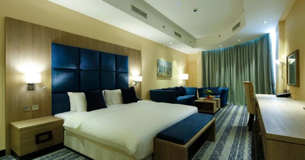 The Castle Premium Hotel - photo 6