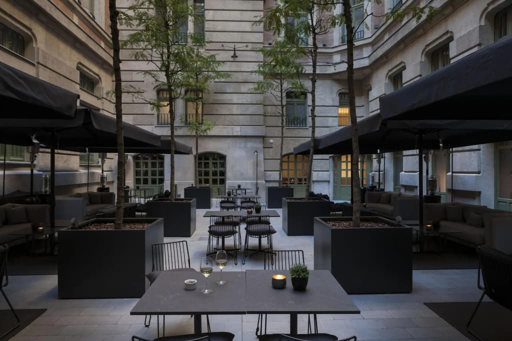 Kozmo Hotel Suites & Spa - Small Luxury Hotels of the World - photo 30