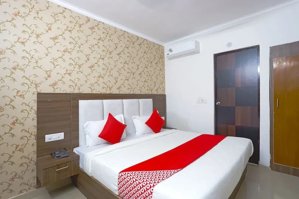 OYO 60786 Hotel Bluestar - photo 3